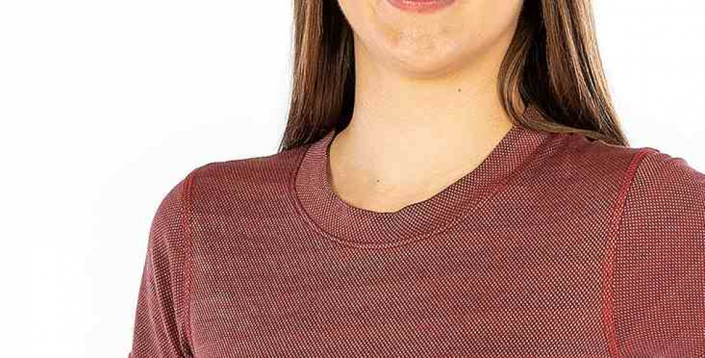 T-shirt da donna in cotone organico bordeaux in maglia d'argento 29dB a 1GHz