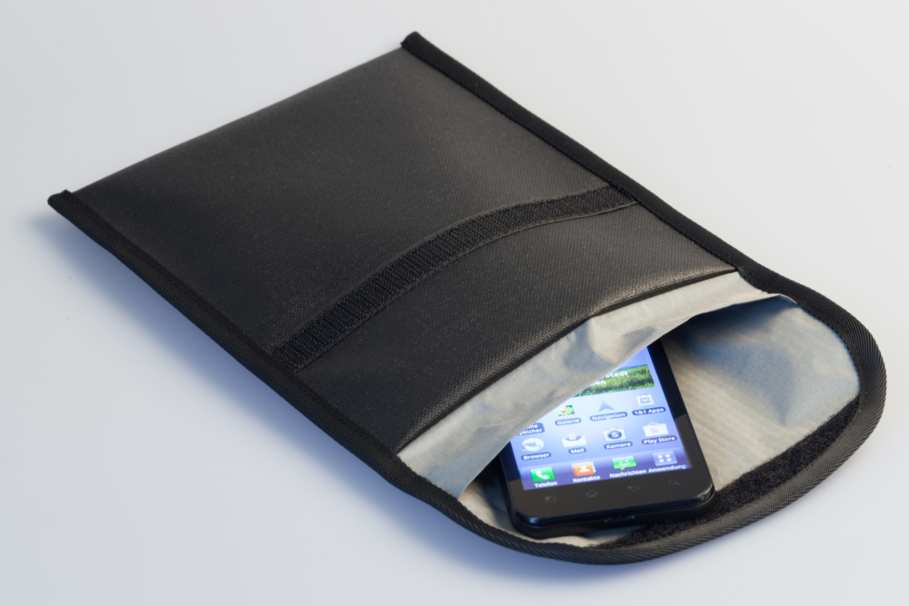 Handy Tasche zur vollständigen Abschirmung elektromagnetischer Strahlung  16.5x19cm